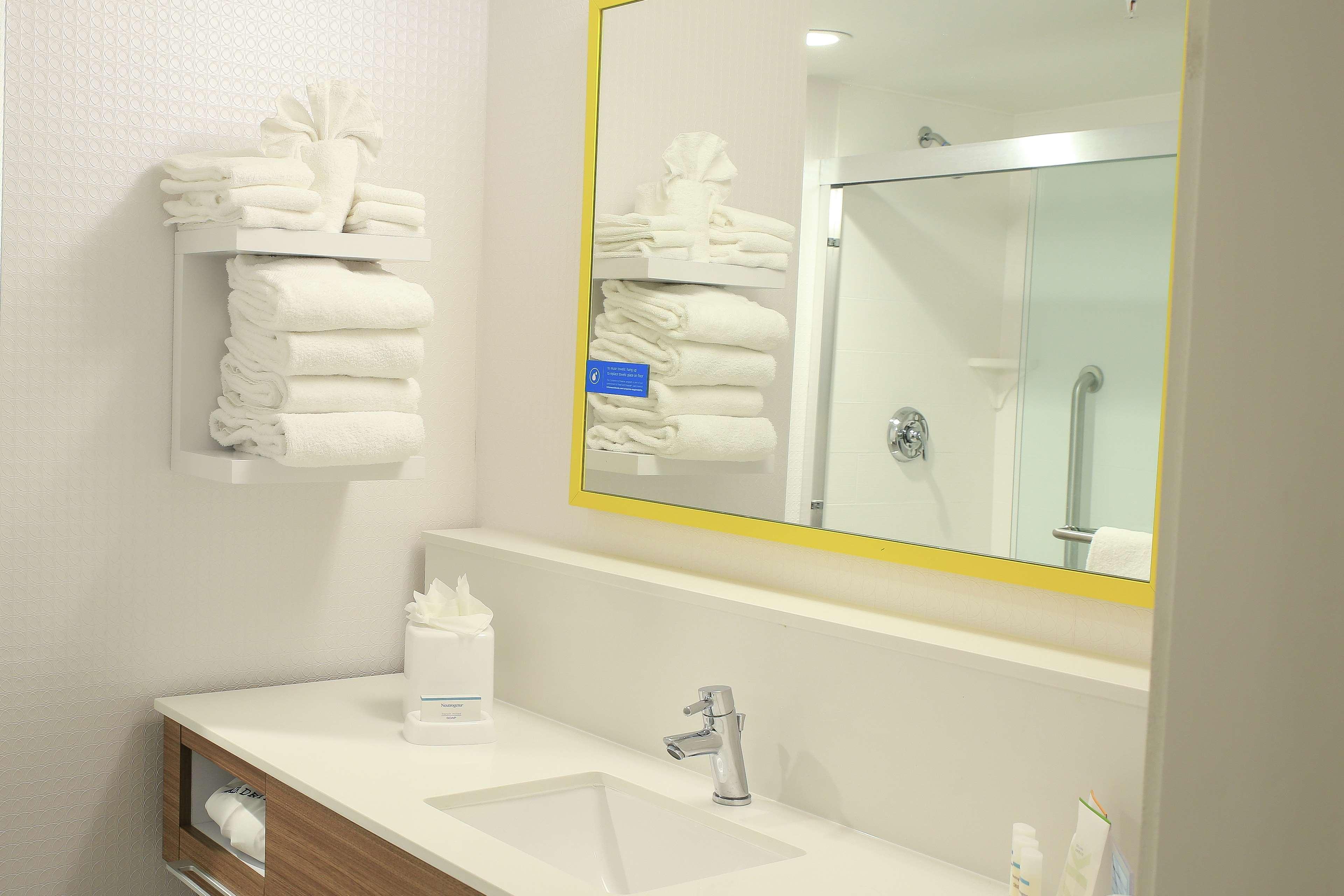 Hampton Inn & Suites Mount Laurel/Moorestown Eksteriør billede